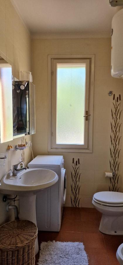Poggi House Apartment อิมเปรีอา ภายนอก รูปภาพ
